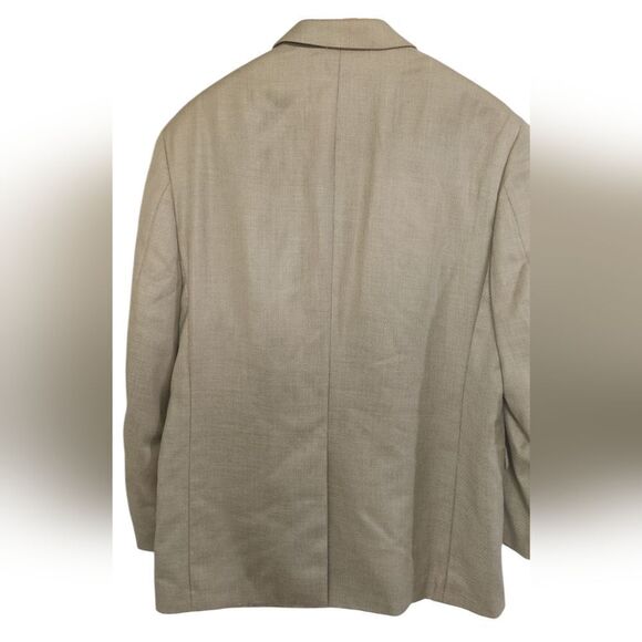Chaps Men's Light Weight Polyester  Tan Sport Coat Size 42 Regular - Picture 6 of 6
